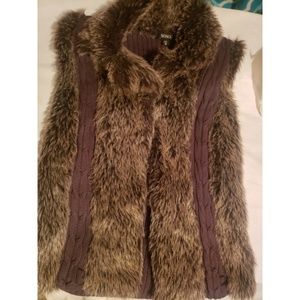 Brown Faux fur vest medium
